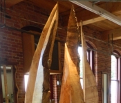 RJ103 RJ ORIGINALS FREE EDGE SCULPTURE